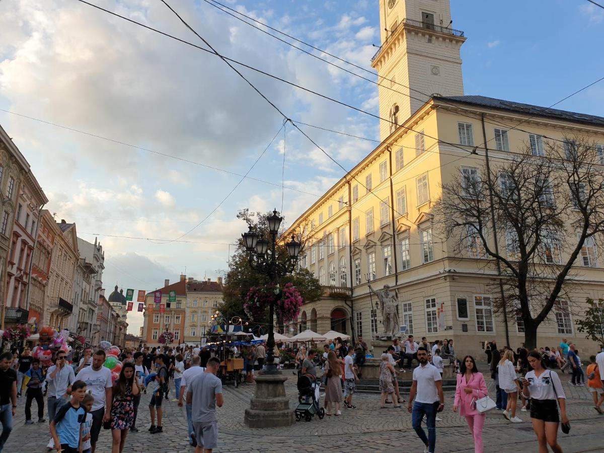 Romantic Apartment In The Сity Сenter Lviv Luaran gambar